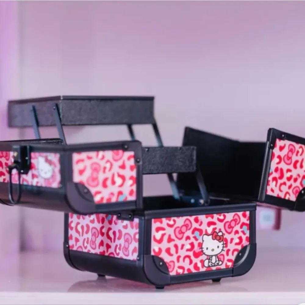 Impressions X Hello Kitty Slay Cube‎ Makeup Travel Case